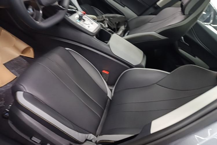 Used BYD Sealion 05 DM-i 2025 DM-i Intelligent Driving 75KM Prestige Model Left Front Seat