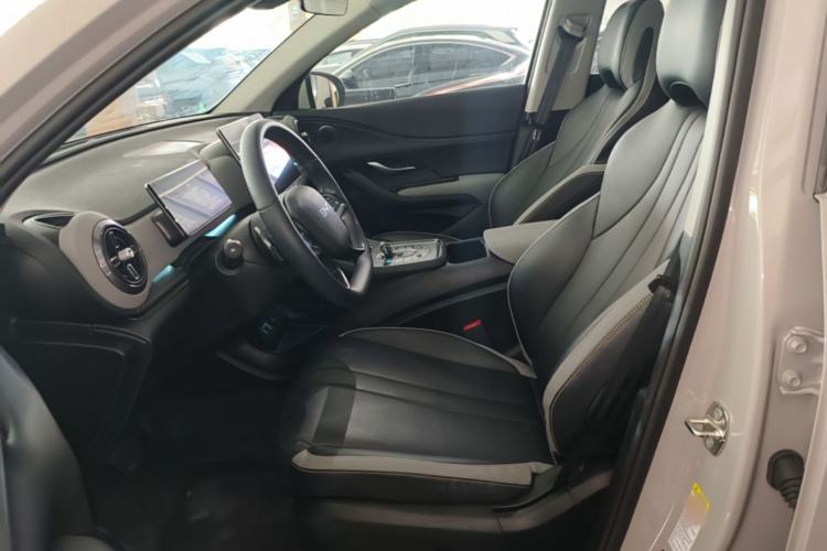 Used BYD Sealion 05 DM-i 2025 DM-i Smart Drive 115KM Prestige Model Left Front Seat