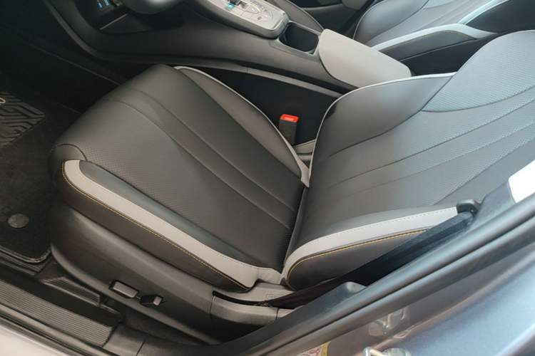Used BYD Sealion 05 DM-i 2025 DM-i 75KM Prestige Model Left Front Seat