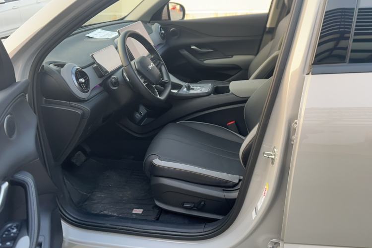 Used BYD Sealion 05 DM-i 2025 DM-i Smart Drive 115KM Flagship Model Left Front Seat