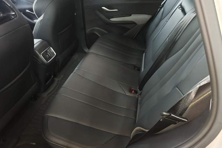Used BYD Sealion 05 DM-i 2025 DM-i 115KM Flagship Model Left Rear Seat