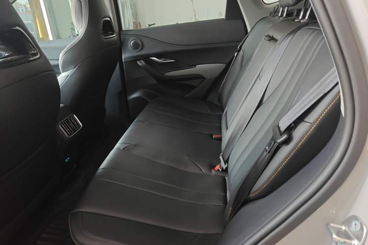 Used BYD Sealion 05 DM-i 2025 DM-i 75KM Prestige Model Left Rear Seat