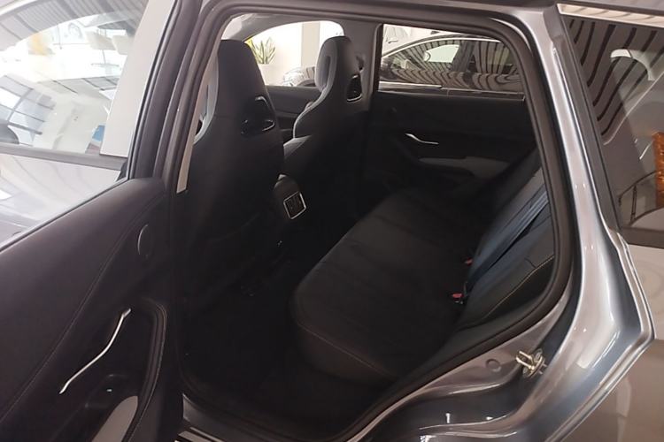 Used BYD Sealion 05 DM-i 2025 DM-i Intelligent Driving 75KM Prestige Model Left Rear Seat