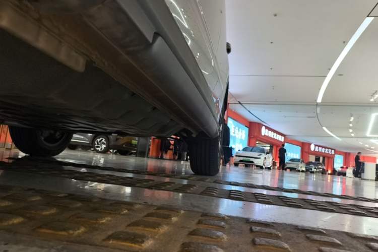 Used BYD Sealion 05 DM-i 2025 DM-i Smart Drive 75KM Luxury Model Left Side Sill