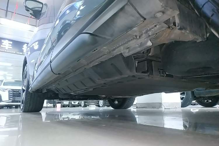 Used BYD Sealion 05 DM-i 2025 DM-i 115KM Flagship Model Left Side Sill