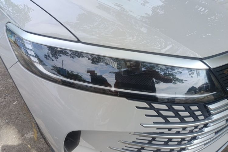 Used BYD Sealion 05 DM-i 2025 DM-i 75KM Luxury Model Right Front Headlight
