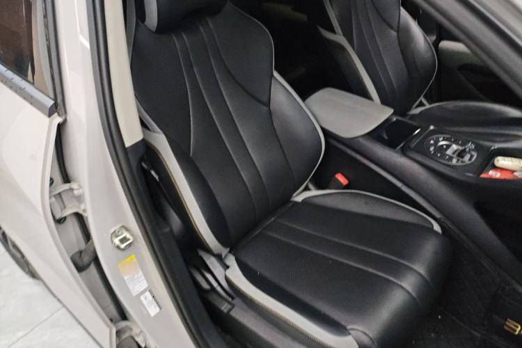 Used BYD Sealion 05 DM-i 2025 DM-i 75KM Luxury Model Right Front Seat
