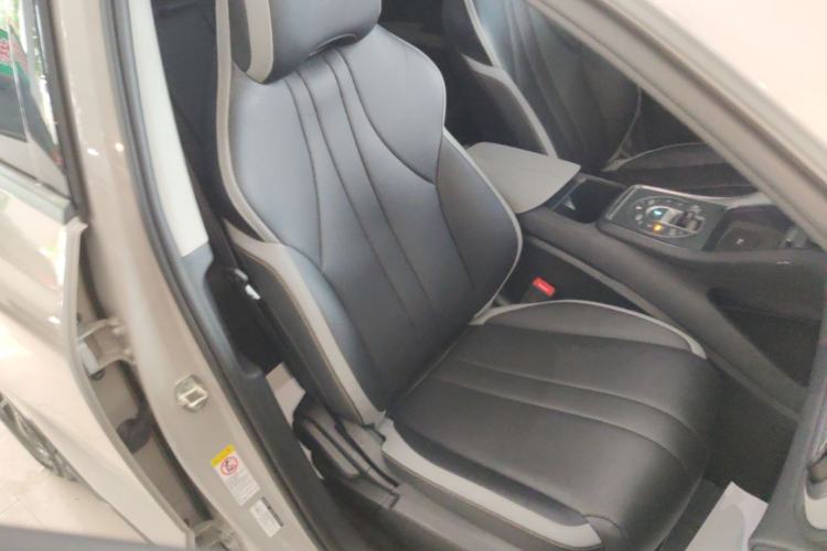 Used BYD Sealion 05 DM-i 2025 DM-i 75KM Prestige Model Right Front Seat
