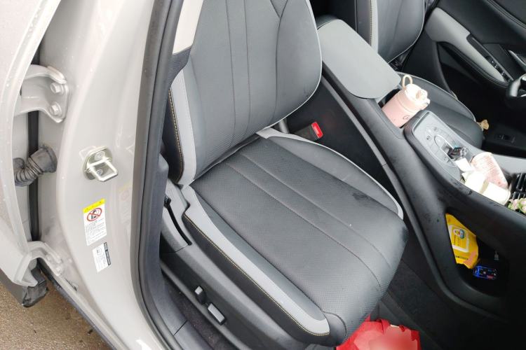 Used BYD Sealion 05 DM-i 2025 DM-i Smart Drive 115KM Flagship Model Right Front Seat