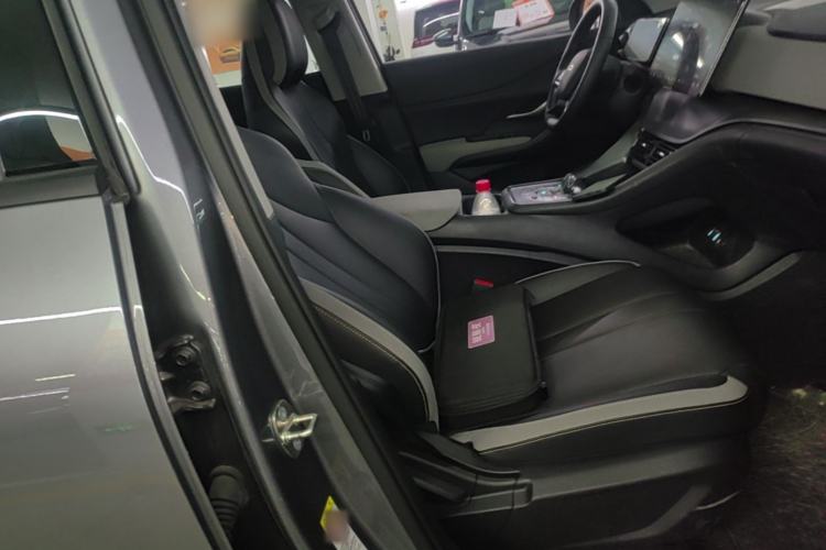 Used BYD Sealion 05 DM-i 2025 DM-i Intelligent Driving 75KM Prestige Model Right Front Seat