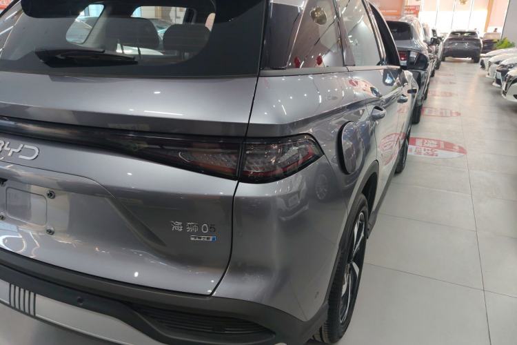 Used BYD Sealion 05 DM-i 2025 DM-i Smart Drive 115KM Flagship Model Right Rear Taillight