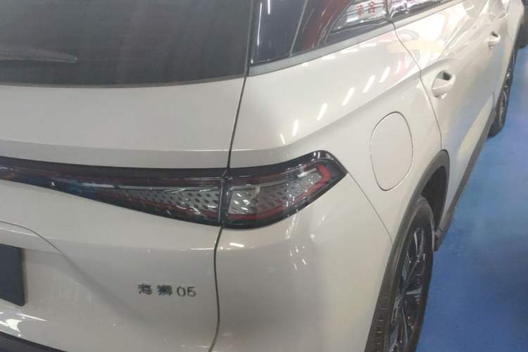 Used BYD Sealion 05 DM-i 2025 DM-i 75KM Luxury Model Right Rear Taillight