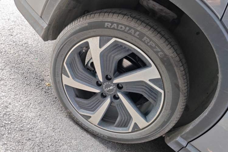 Used BYD Sealion 05 DM-i 2025 DM-i Smart Drive 115KM Flagship Model Right Rear Wheel Hub