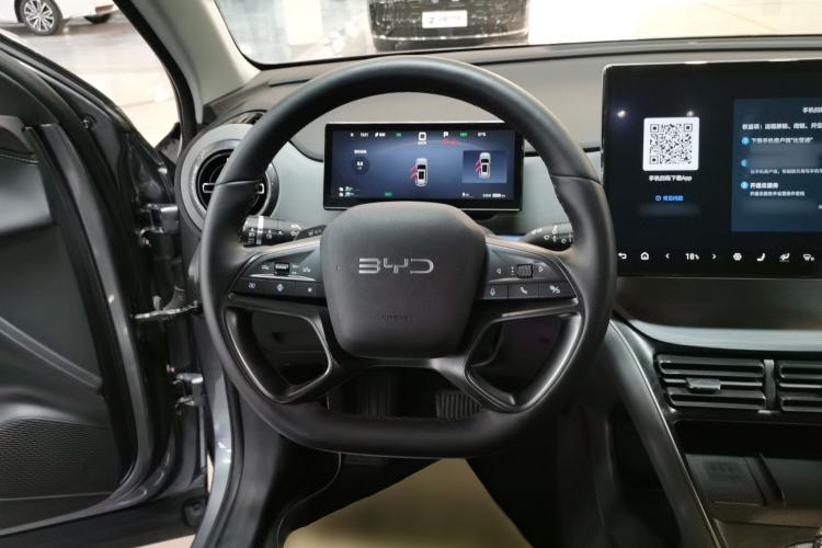 Used BYD Sealion 05 DM-i 2025 DM-i Smart Drive 115KM Flagship Model Steering Wheel