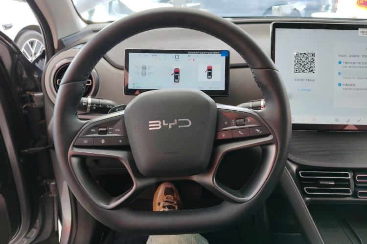 Used BYD Sealion 05 DM-i 2025 DM-i Smart Drive 115KM Flagship Model Steering Wheel
