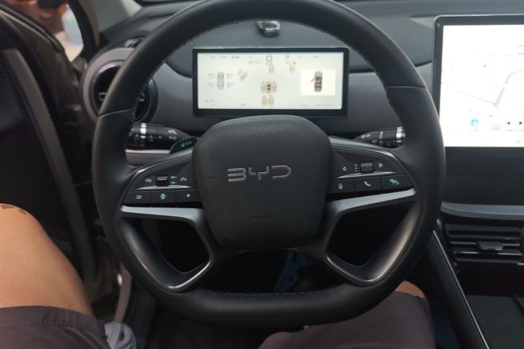 Used BYD Sealion 05 DM-i 2025 DM-i Smart Drive 75KM Luxury Model Steering Wheel