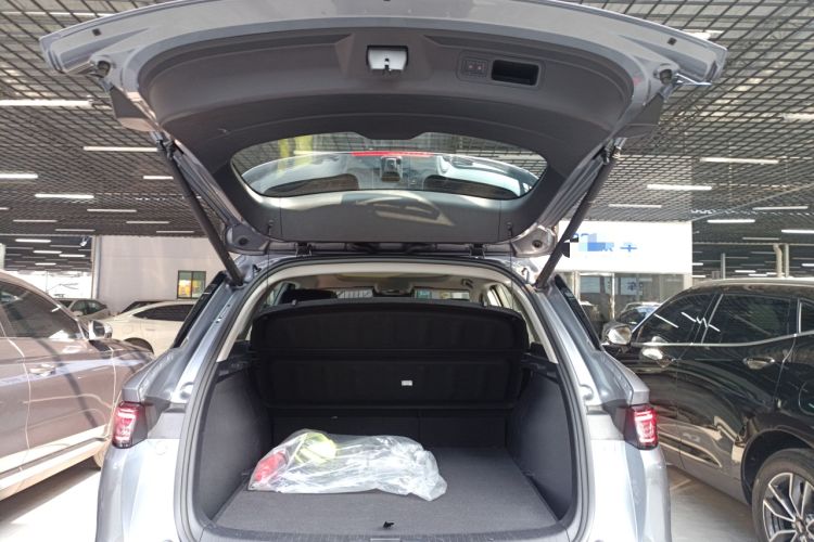 Used BYD Sealion 05 DM-i 2025 DM-i Smart Drive 115KM Flagship Model Trunk