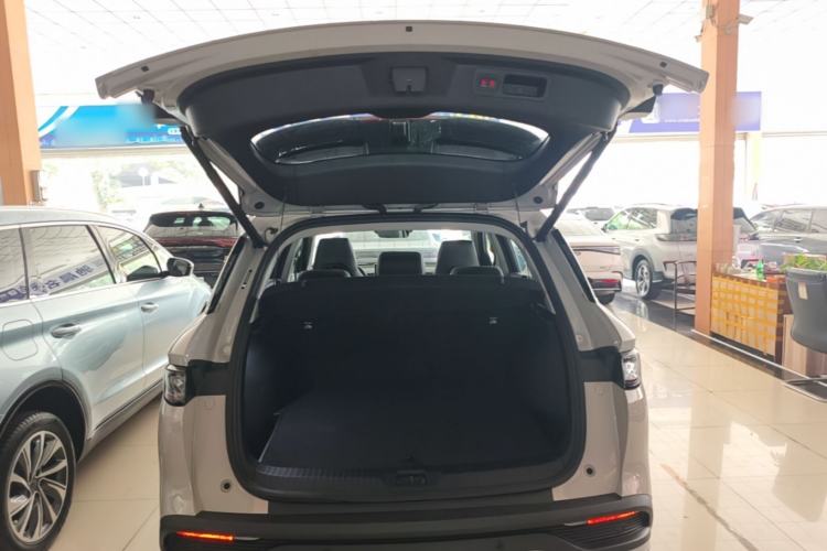 Used BYD Sealion 05 DM-i 2025 DM-i Smart Drive 115KM Prestige Model Trunk