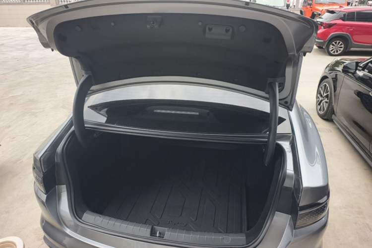 Used BYD Sealion 05 DM-i 2025 DM-i Smart Drive 75KM Luxury Model Trunk