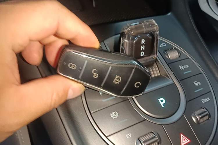 Used BYD Sealion 05 DM-i 2025 DM-i Smart Drive 115KM Prestige Model Vehicle Key