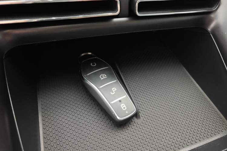 Used BYD Sealion 05 DM-i 2025 DM-i 75KM Prestige Model Vehicle Key