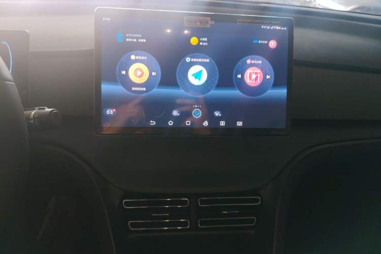 Used BYD Sealion 05 DM-i 2025 DM-i 75KM Luxury Model Audio And AC Panel