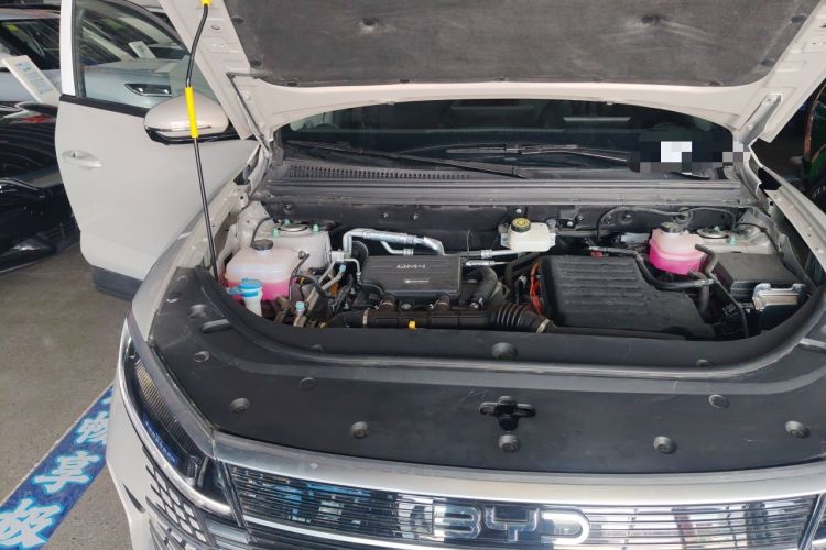 Used BYD Sealion 05 DM-i 2025 DM-i 75KM Luxury Model Engine Bay Right