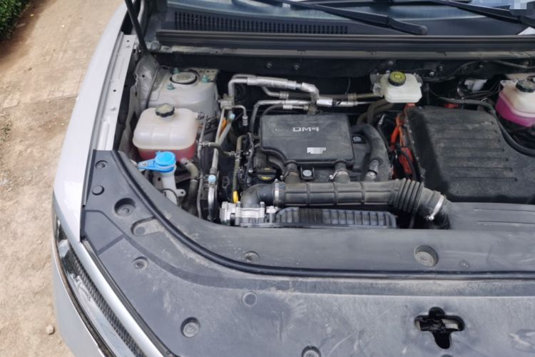 Used BYD Sealion 05 DM-i 2025 DM-i 75KM Prestige Model Engine Bay Right
