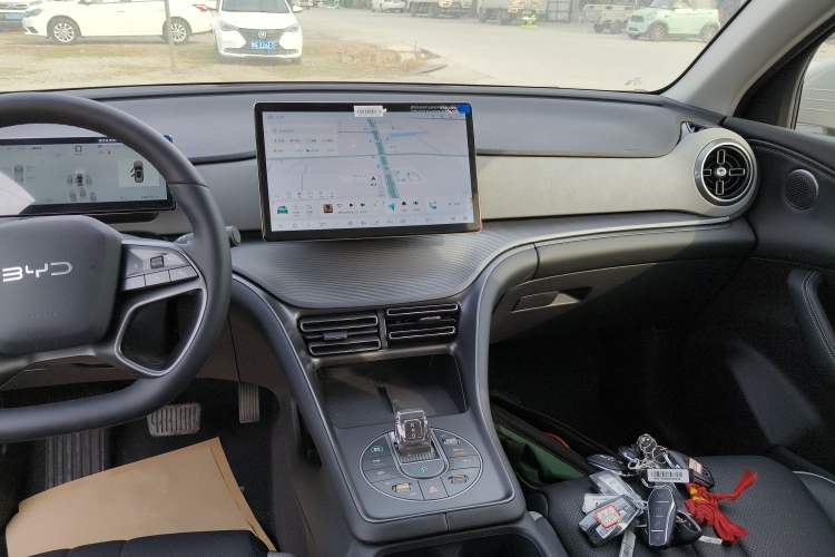 Used BYD Sealion 05 DM-i 2025 DM-i Intelligent Driving 75KM Prestige Model Audio And AC Panel