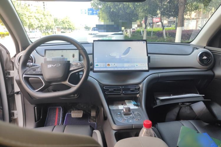 Used BYD Sealion 05 DM-i 2025 DM-i Smart Drive 115KM Flagship Model Center Console