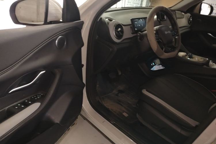 Used BYD Sealion 05 DM-i 2025 DM-i Smart Drive 75KM Luxury Model Driver Seat