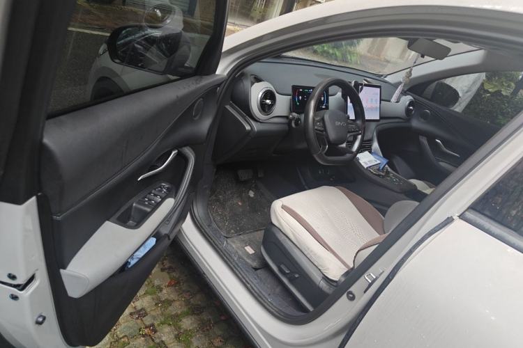 Used BYD Sealion 05 DM-i 2025 DM-i 75KM Prestige Model Driver Seat