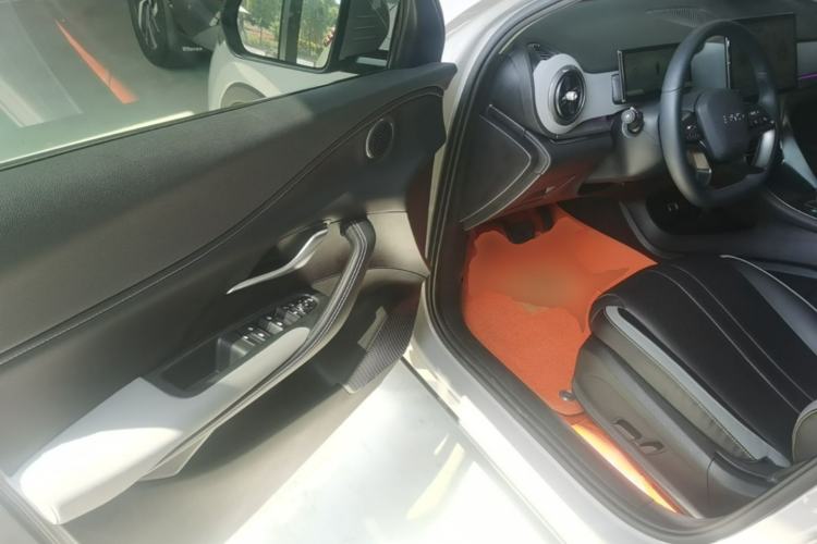 Used BYD Sealion 05 DM-i 2025 DM-i 115KM Prestige Model Driver Seat