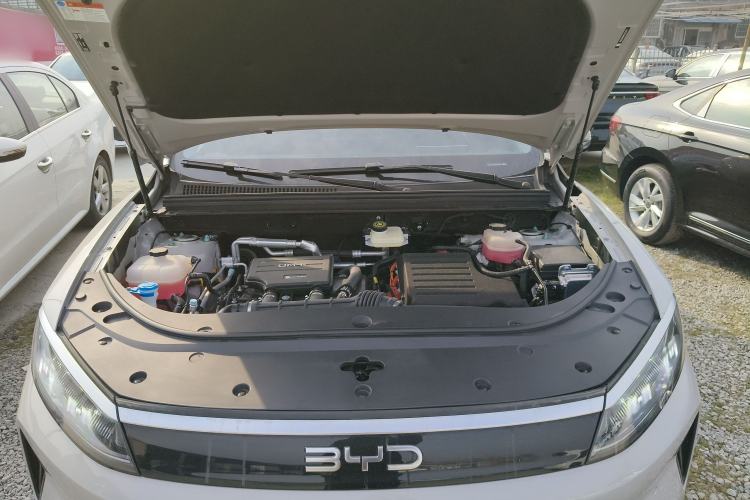 Used BYD Sealion 05 DM-i 2025 DM-i Intelligent Driving 75KM Prestige Model Engine Bay
