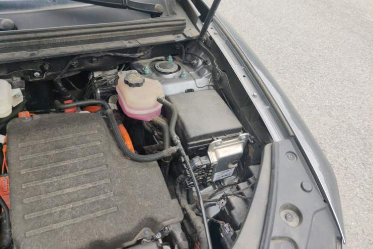 Used BYD Sealion 05 DM-i 2025 DM-i 75KM Prestige Model Engine Bay Left