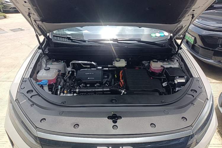 Used BYD Sealion 05 DM-i 2025 DM-i Smart Drive 115KM Flagship Model Engine Bay