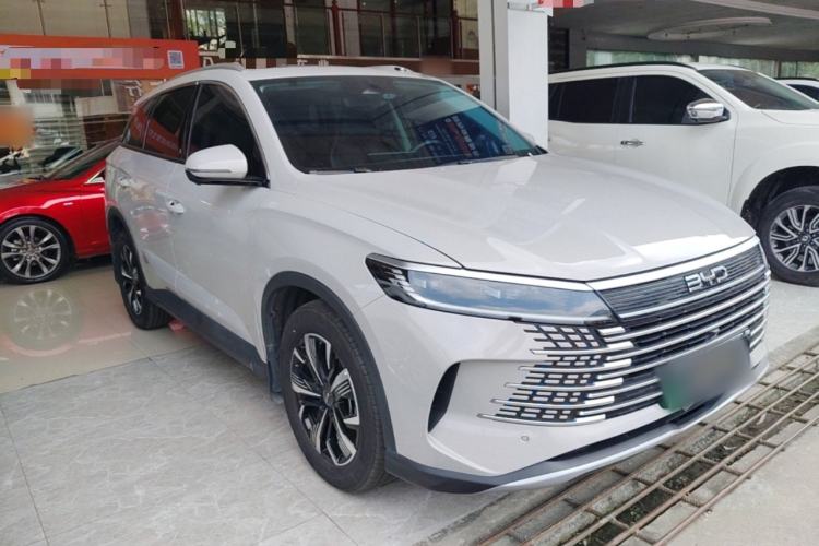 Used BYD Sealion 05 DM-i 2025 DM-i 115KM Prestige Model Front Right 45 Deg