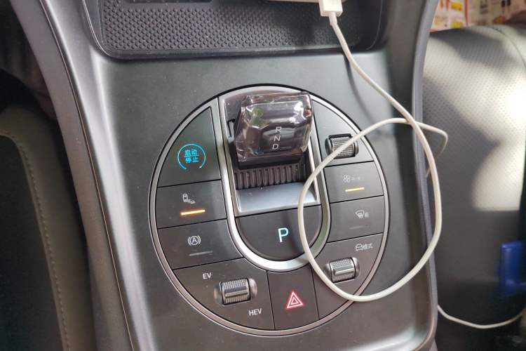 Used BYD Sealion 05 DM-i 2025 DM-i 115KM Flagship Model Gear Lever