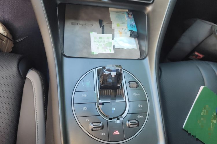 Used BYD Sealion 05 DM-i 2025 DM-i Smart Drive 115KM Flagship Model Gear Lever