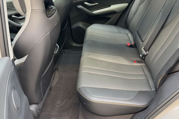 Used BYD Sealion 05 DM-i 2025 DM-i Smart Drive 115KM Flagship Model Interior 1