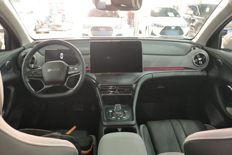 Used BYD Sealion 05 DM-i 2025 DM-i Smart Drive 115KM Flagship Model Interior 2