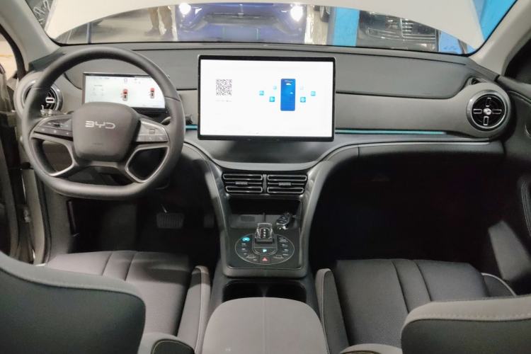Used BYD Sealion 05 DM-i 2025 DM-i Smart Drive 115KM Flagship Model Interior 2
