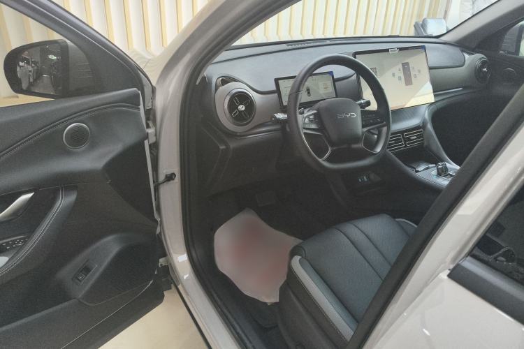 Used BYD Sealion 05 DM-i 2025 DM-i Smart Drive 115KM Flagship Model Interior 2