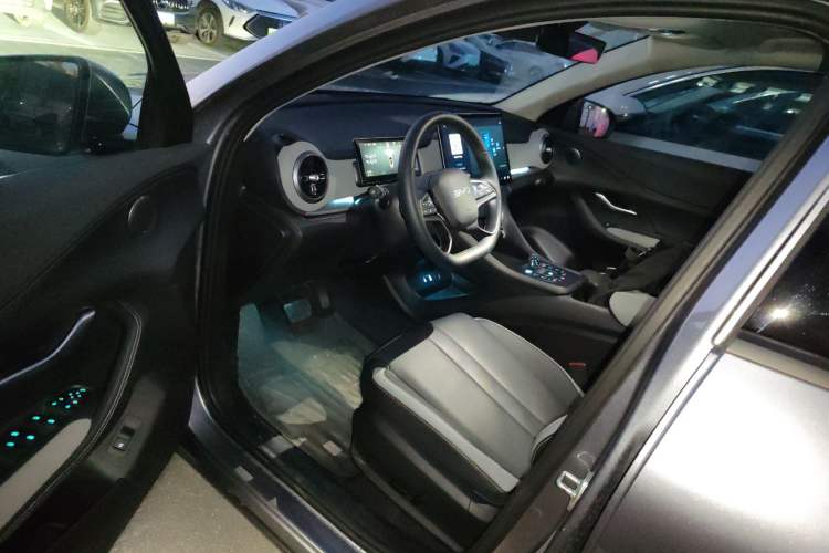 Used BYD Sealion 05 DM-i 2025 DM-i 115KM Flagship Model Interior 3