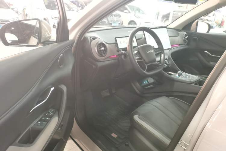 Used BYD Sealion 05 DM-i 2025 DM-i Smart Drive 115KM Flagship Model Interior 3