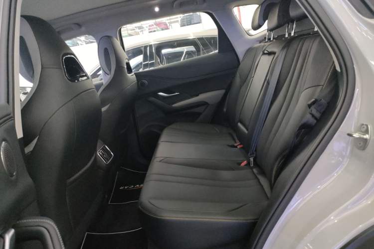 Used BYD Sealion 05 DM-i 2025 DM-i Smart Drive 115KM Flagship Model Interior 4