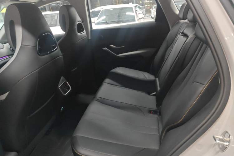 Used BYD Sealion 05 DM-i 2025 DM-i Smart Drive 115KM Flagship Model Interior 4
