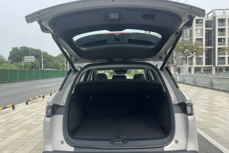 Used BYD Sealion 05 DM-i 2025 DM-i Smart Drive 115KM Prestige Model Interior 7