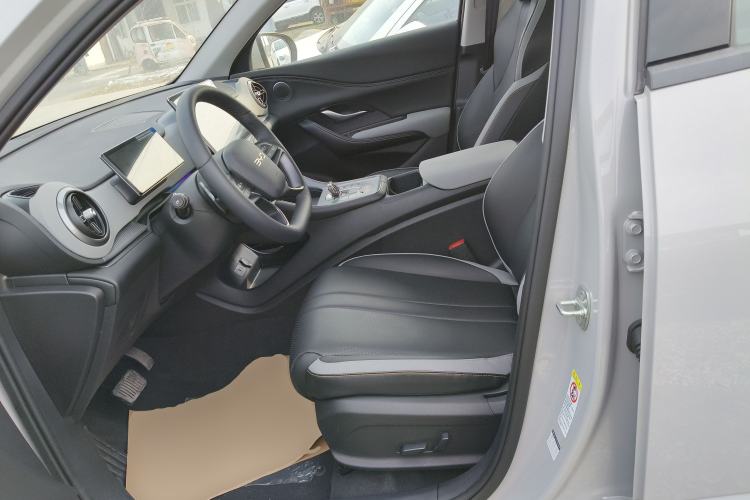 Used BYD Sealion 05 DM-i 2025 DM-i Intelligent Driving 75KM Prestige Model Left Front Seat