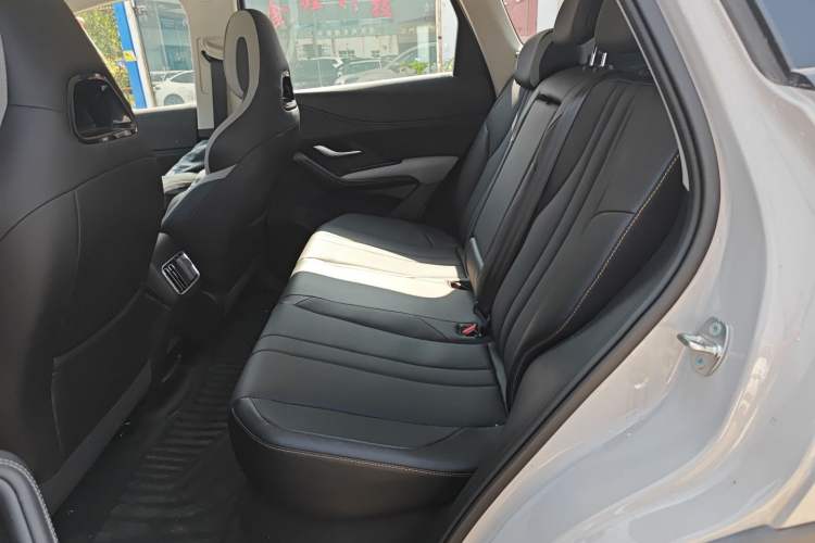 Used BYD Sealion 05 DM-i 2025 DM-i 115KM Flagship Model Left Rear Seat